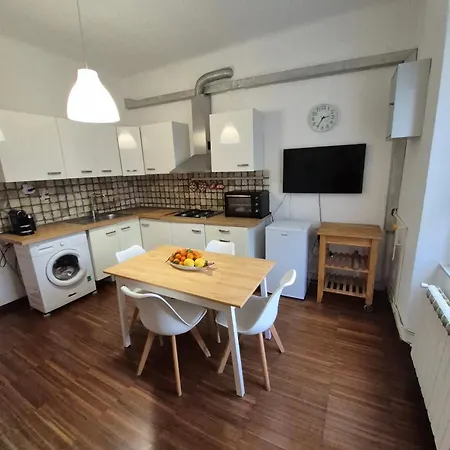 Apartment Maison 18