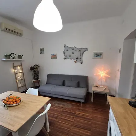 Maison 18 *